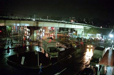 ��������钼�O�̉w�O�̗l�q